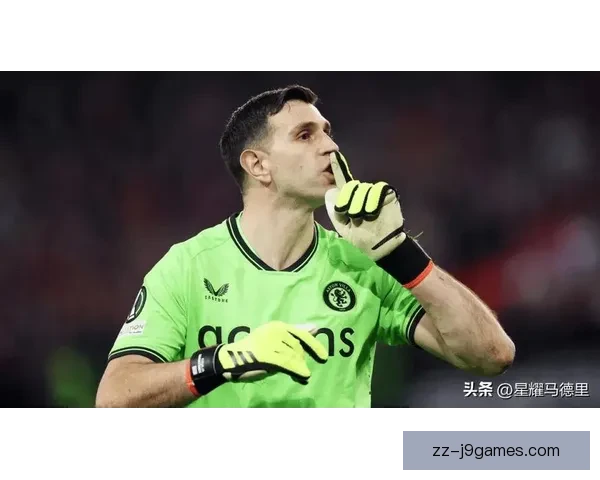 大马丁欧协联点球大战挑衅法国球迷遭黄牌警告 激怒球迷引发争议